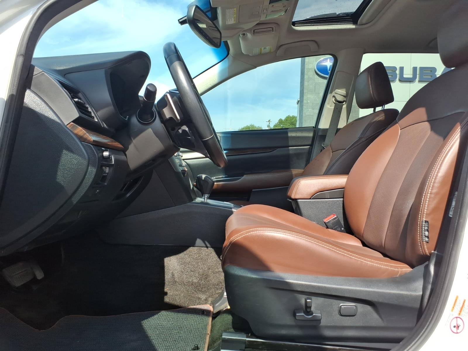 Used 2014 Subaru Outback 2.5i Limited AWD/4WD image 7