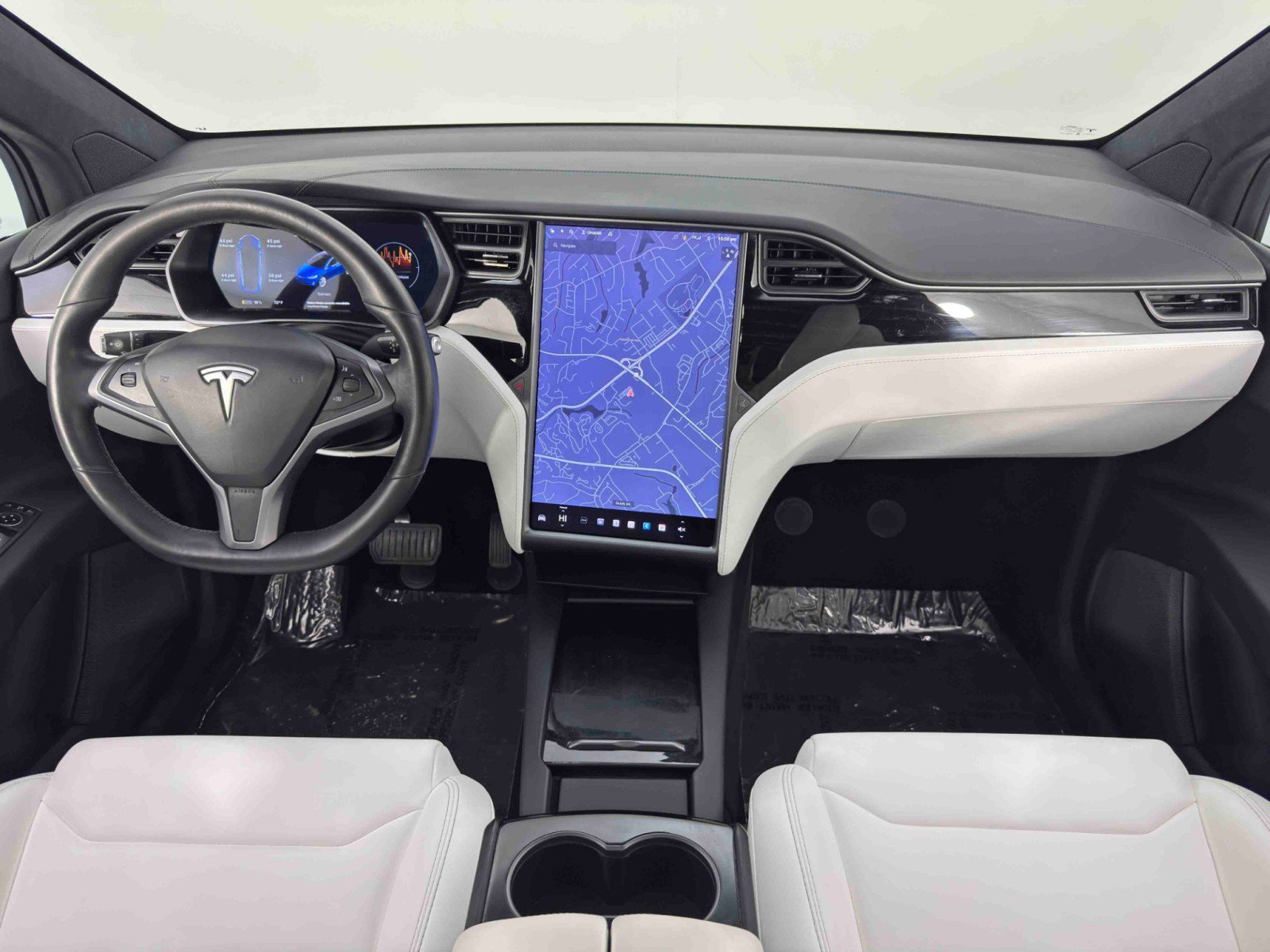 Used 2019 Tesla Model X 75D image 11