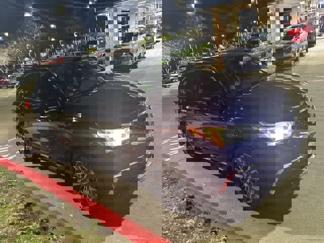 Used 2017 Acura MDX FWD w/ Technology Package