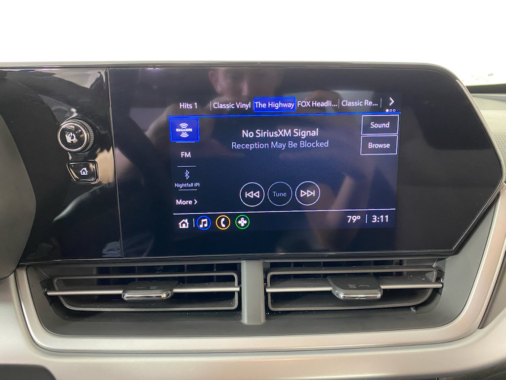 Used 2026 Chevrolet Trax LS FWD image 25