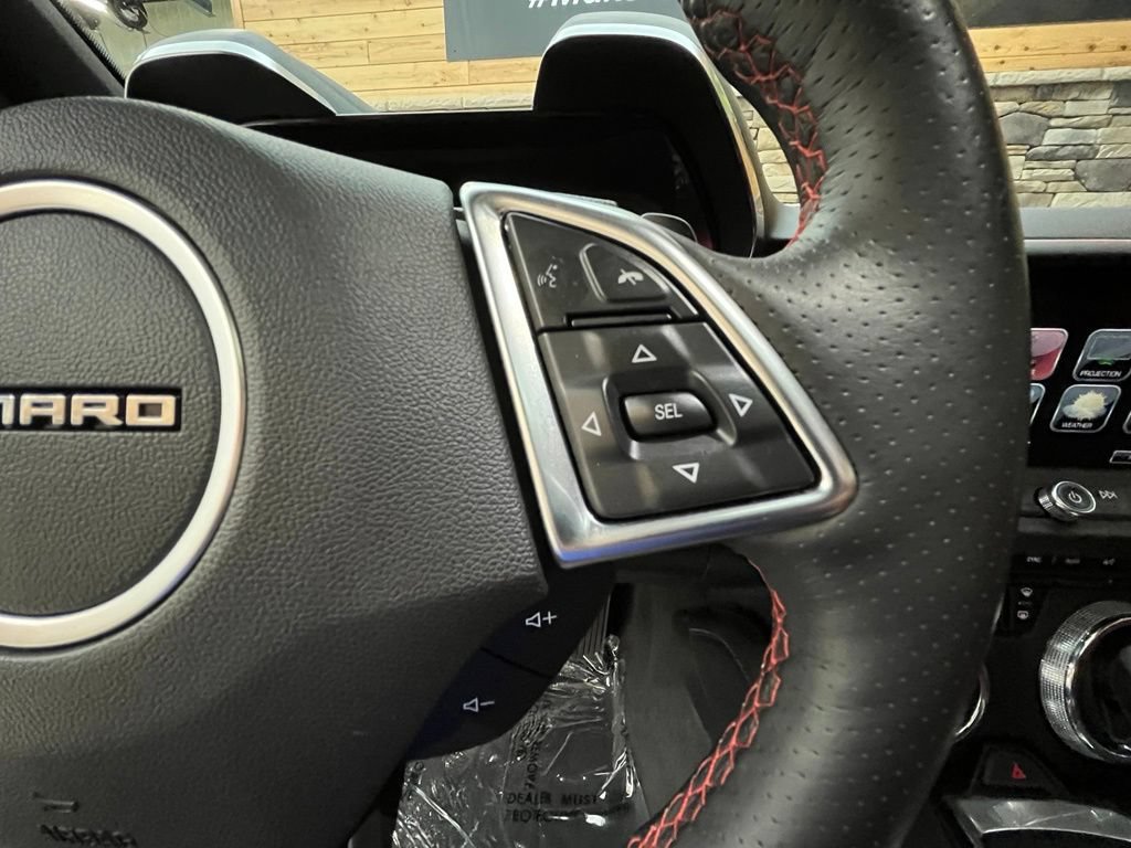 Used 2016 Chevrolet Camaro SS RWD image 39