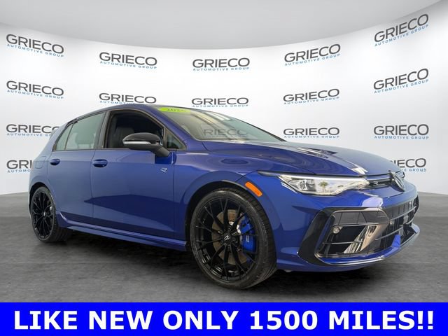 Used 2026 Volkswagen Golf AWD/4WD image 1