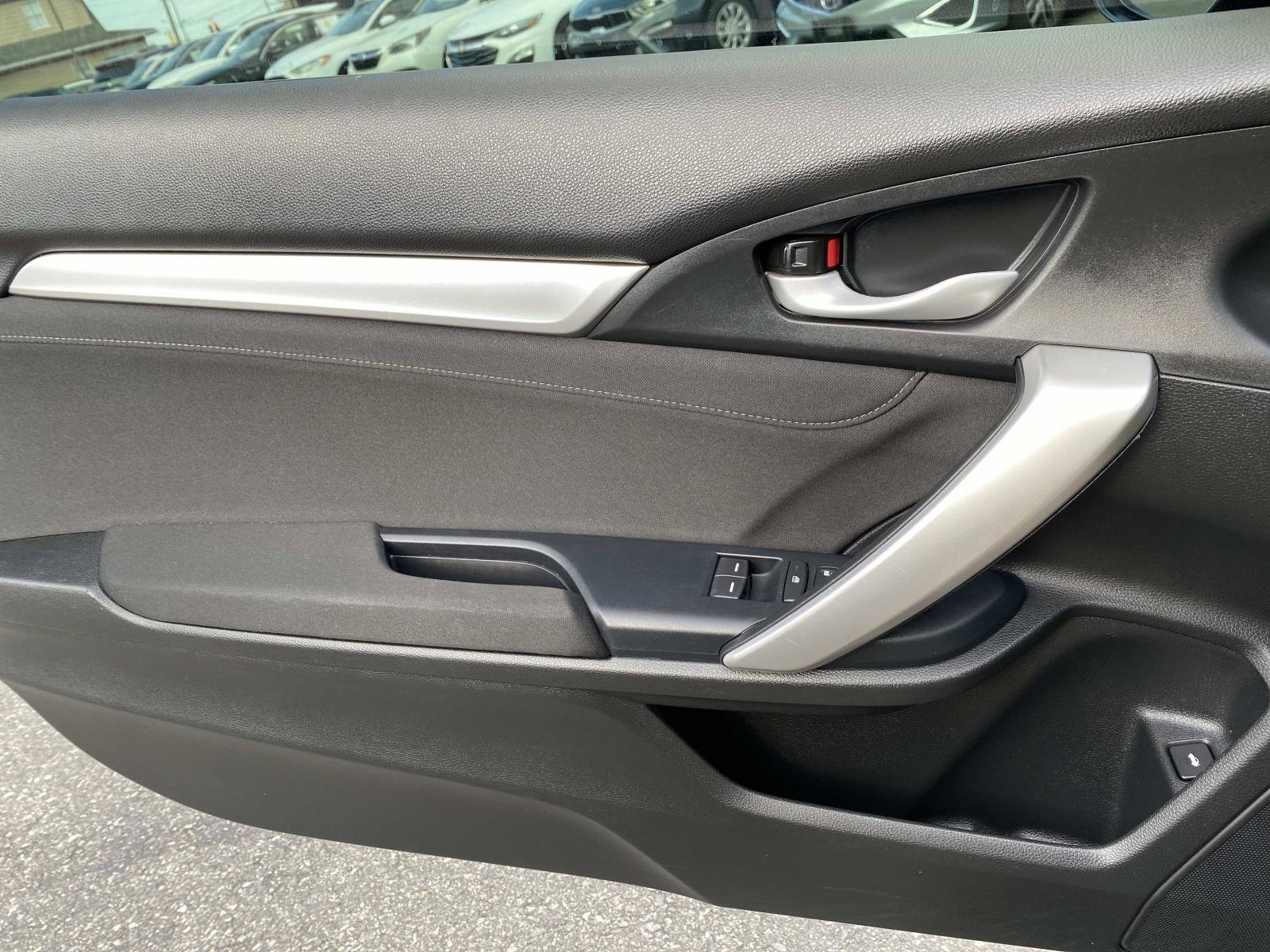 Used 2019 Honda Civic EX image 22