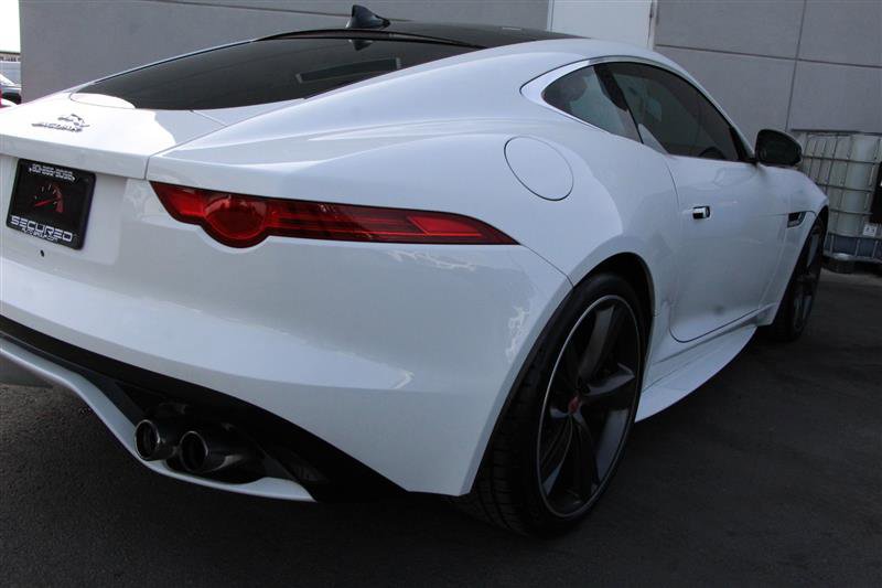 Used 2016 Jaguar F-TYPE R AWD/4WD image 33