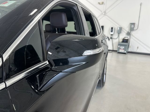 Used 2023 Cadillac XT6 Premium Luxury image 8