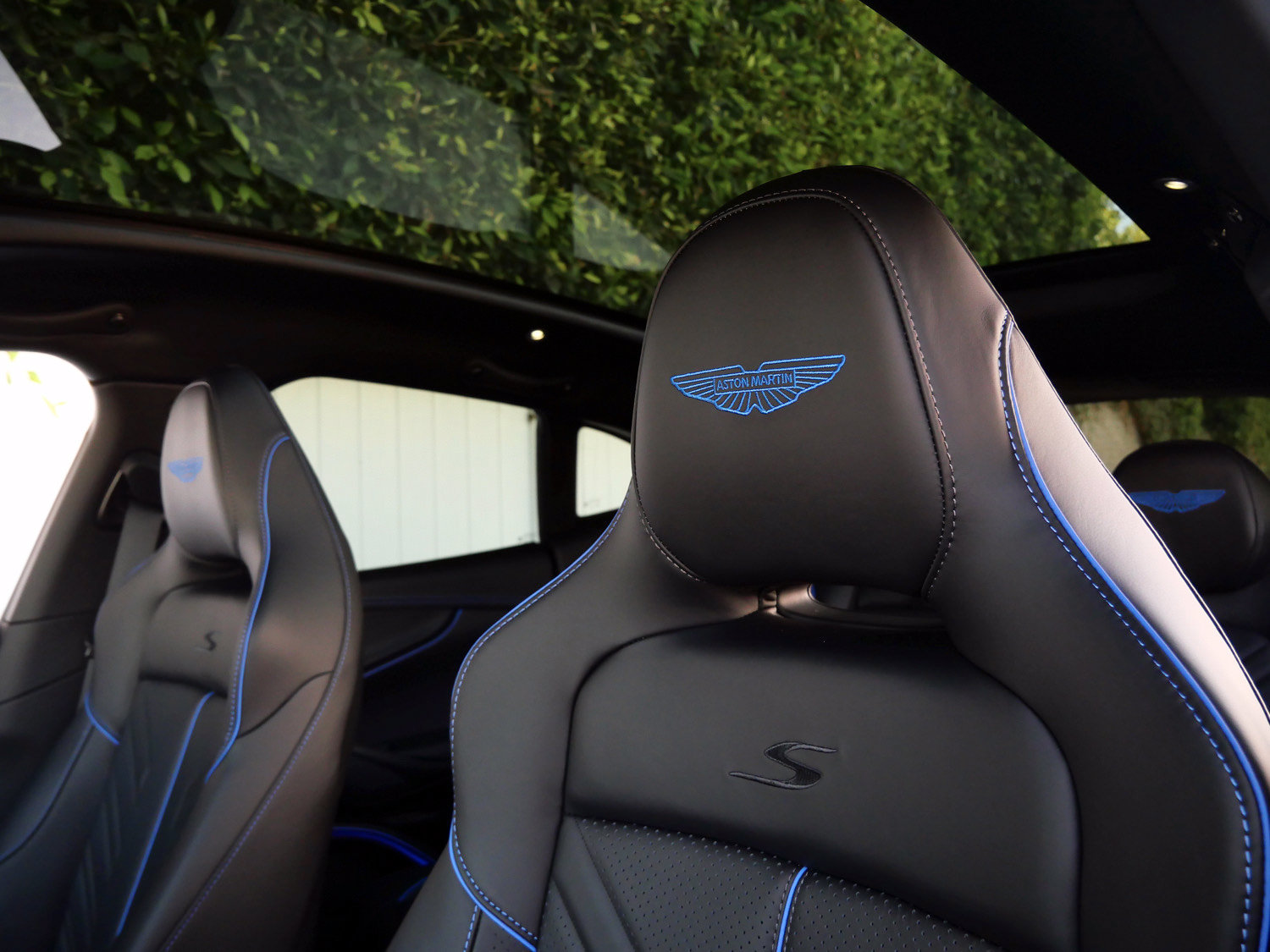 New 2026 Aston Martin DBX 707 AWD/4WD image 5