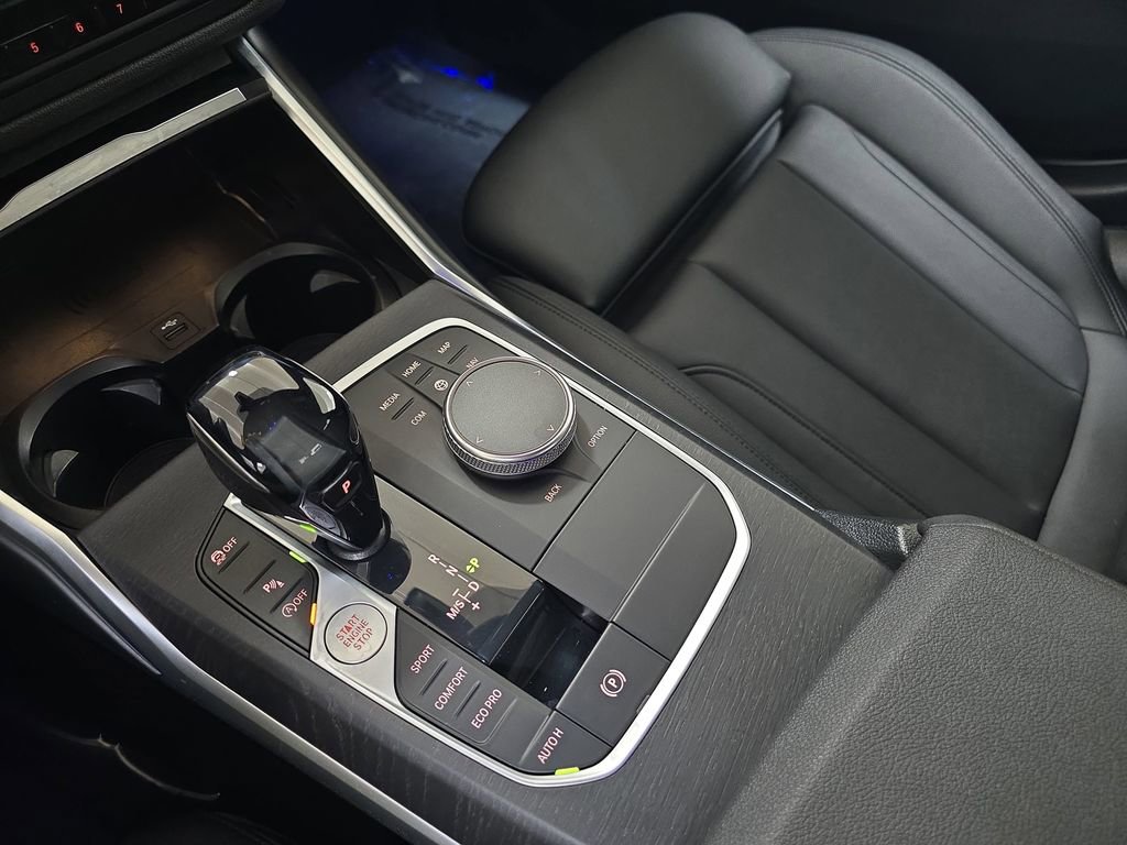 Certified 2021 BMW 330i Sedan w/ Convenience Package image 26
