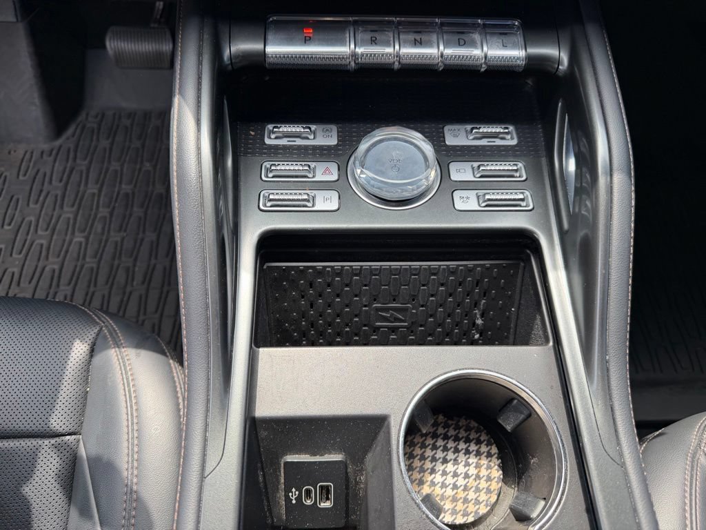 Used 2024 Lincoln Nautilus Premier w/ Equipment Group 102A AWD/4WD image 29