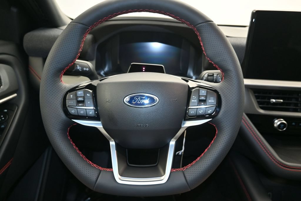 New 2027 Ford Explorer ST-Line w/ ST-Line Street Pack RWD image 13