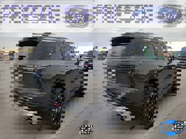 Used 2024 Chevrolet Traverse RS image 8