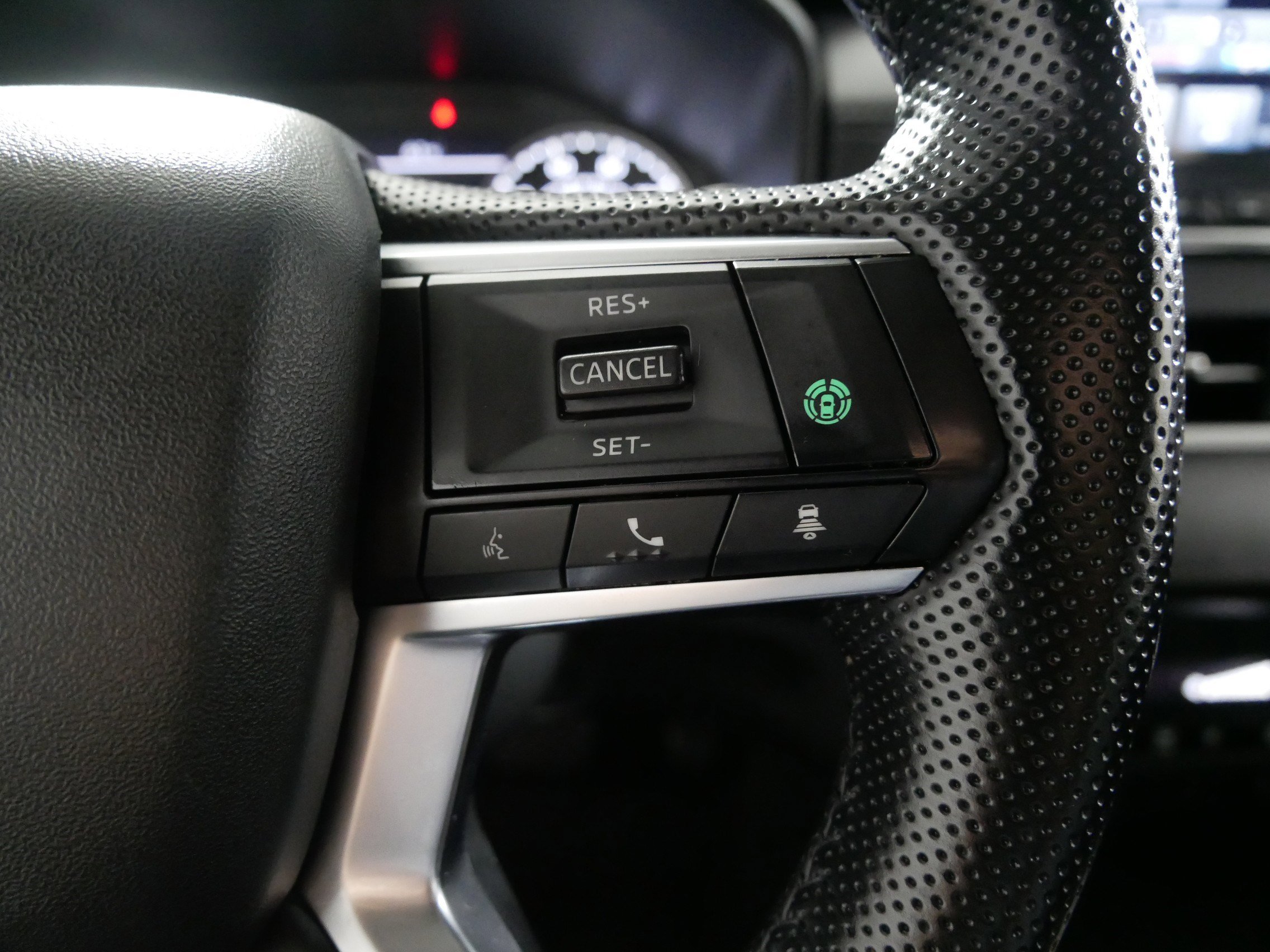 Used 2024 Mitsubishi Outlander SE image 28