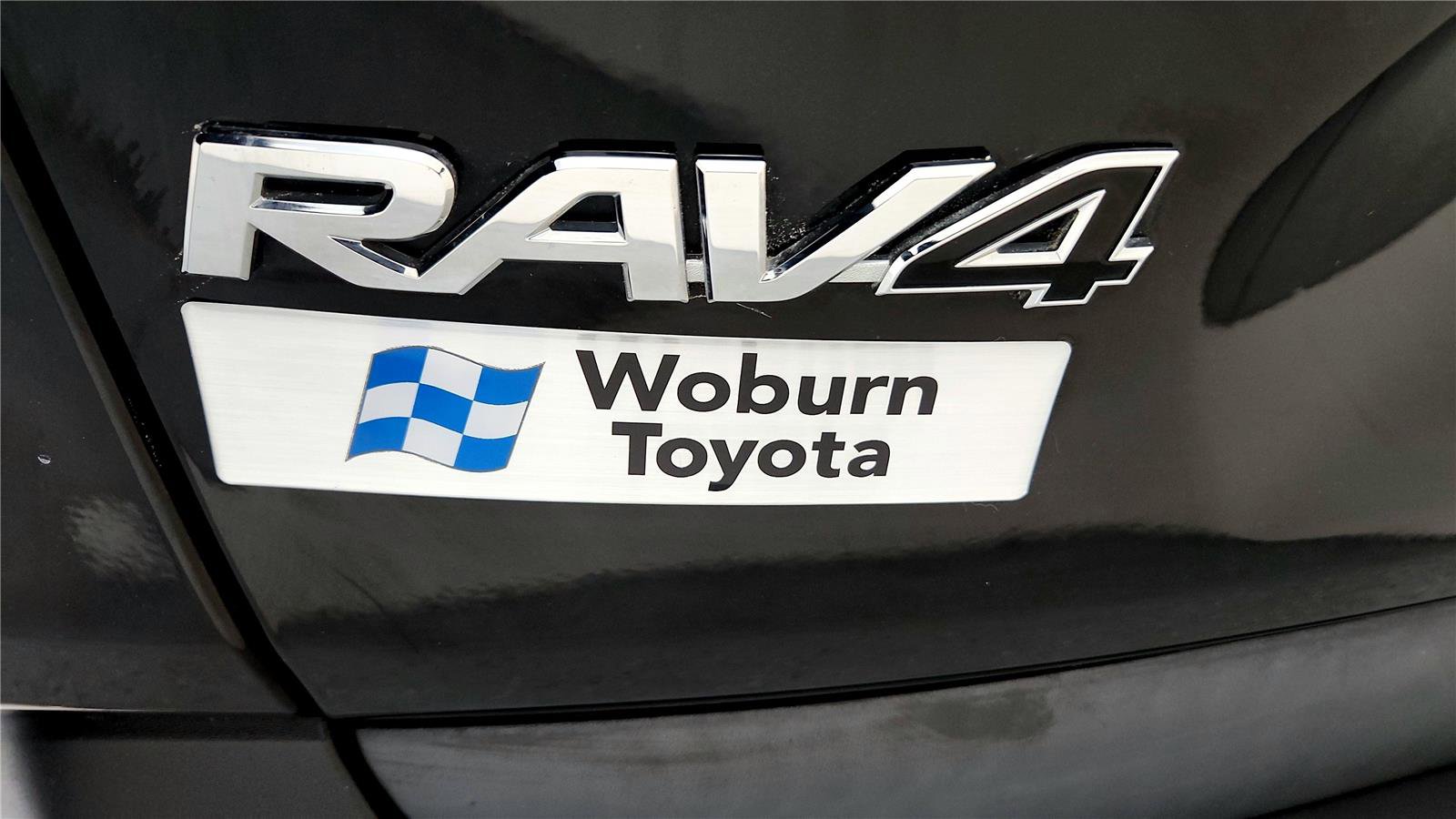 Used 2021 Toyota RAV4 XLE Premium AWD/4WD image 13