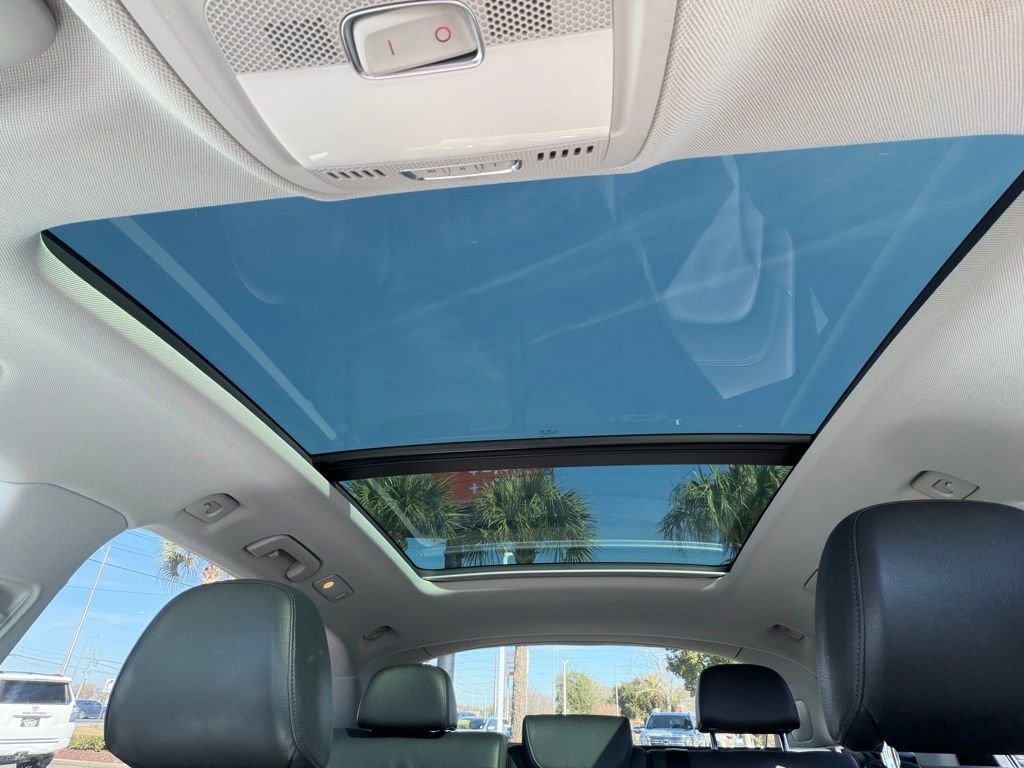 Used 2017 Audi Q5 2.0T Premium Plus w/ Technology Package image 25