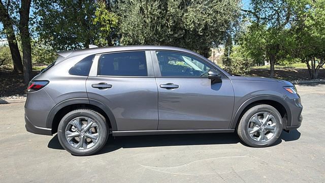 New 2026 Honda HR-V LX image 3