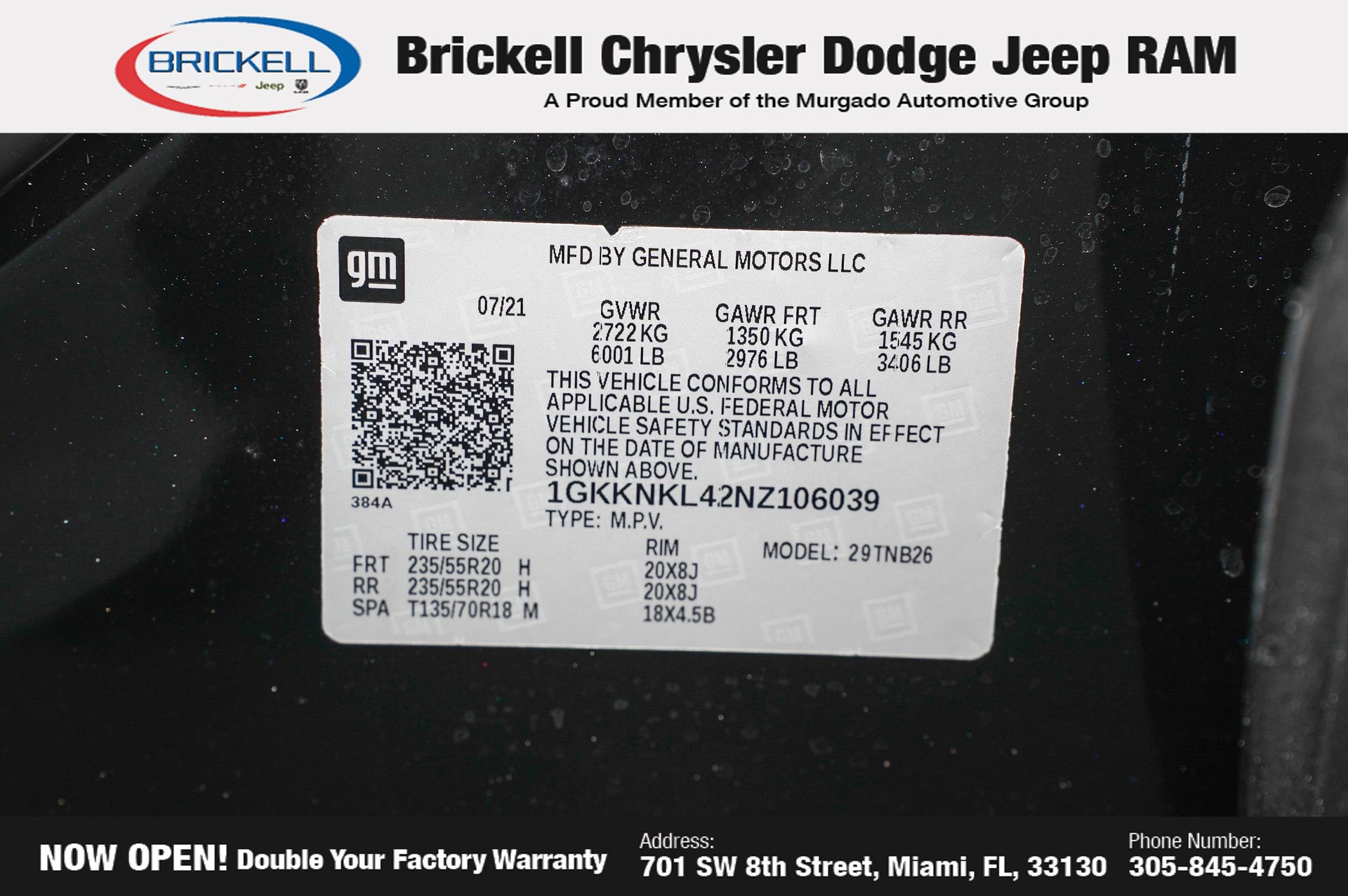 Used 2022 GMC Acadia SLE w/ Driver Convenience Package FWD image 41