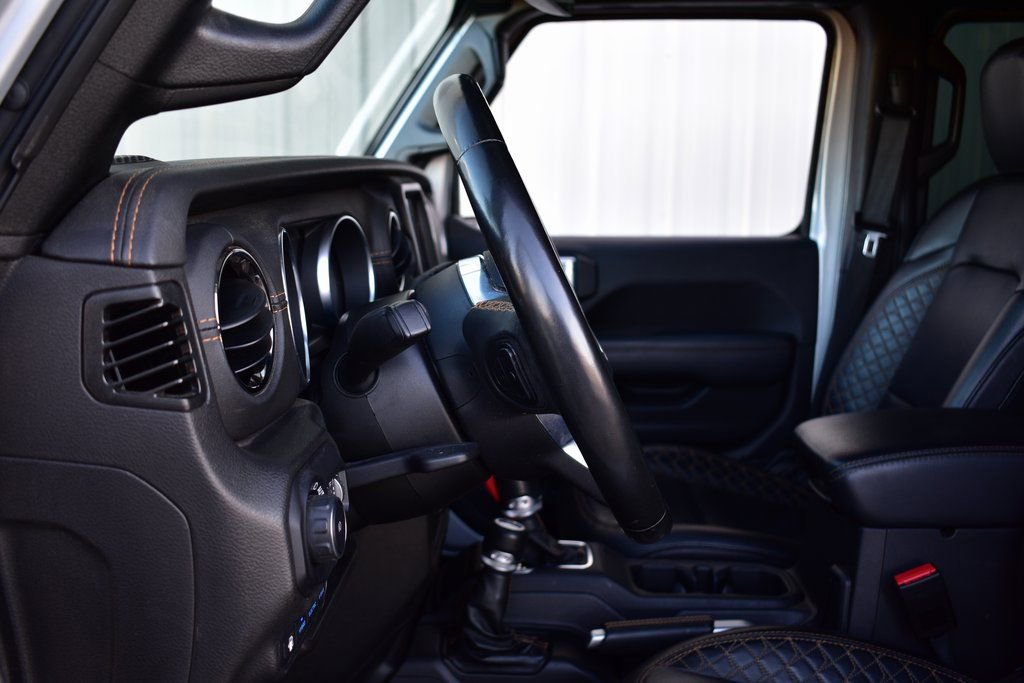 Used 2022 Jeep Wrangler Unlimited Sahara image 46