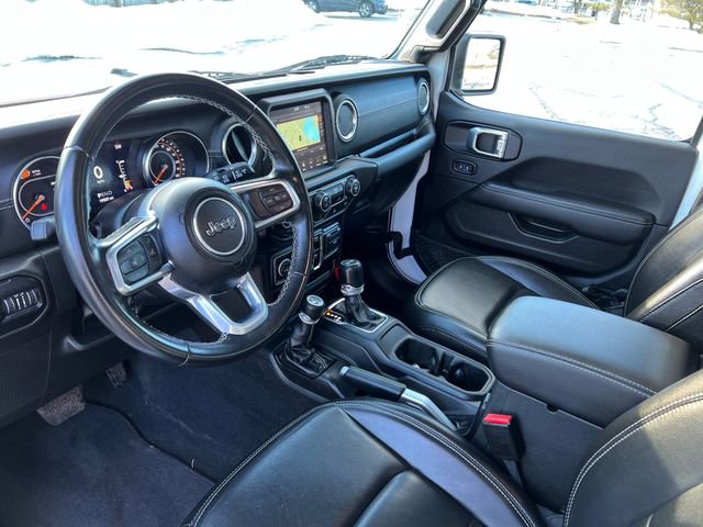 Used 2022 Jeep Wrangler Unlimited Sahara AWD/4WD image 19