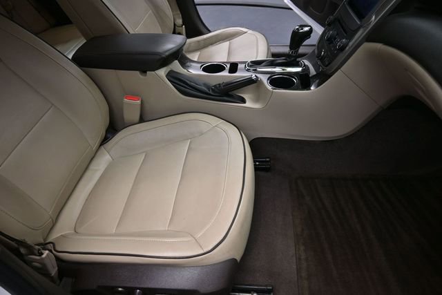 Used 2015 Chevrolet Malibu LTZ FWD image 25