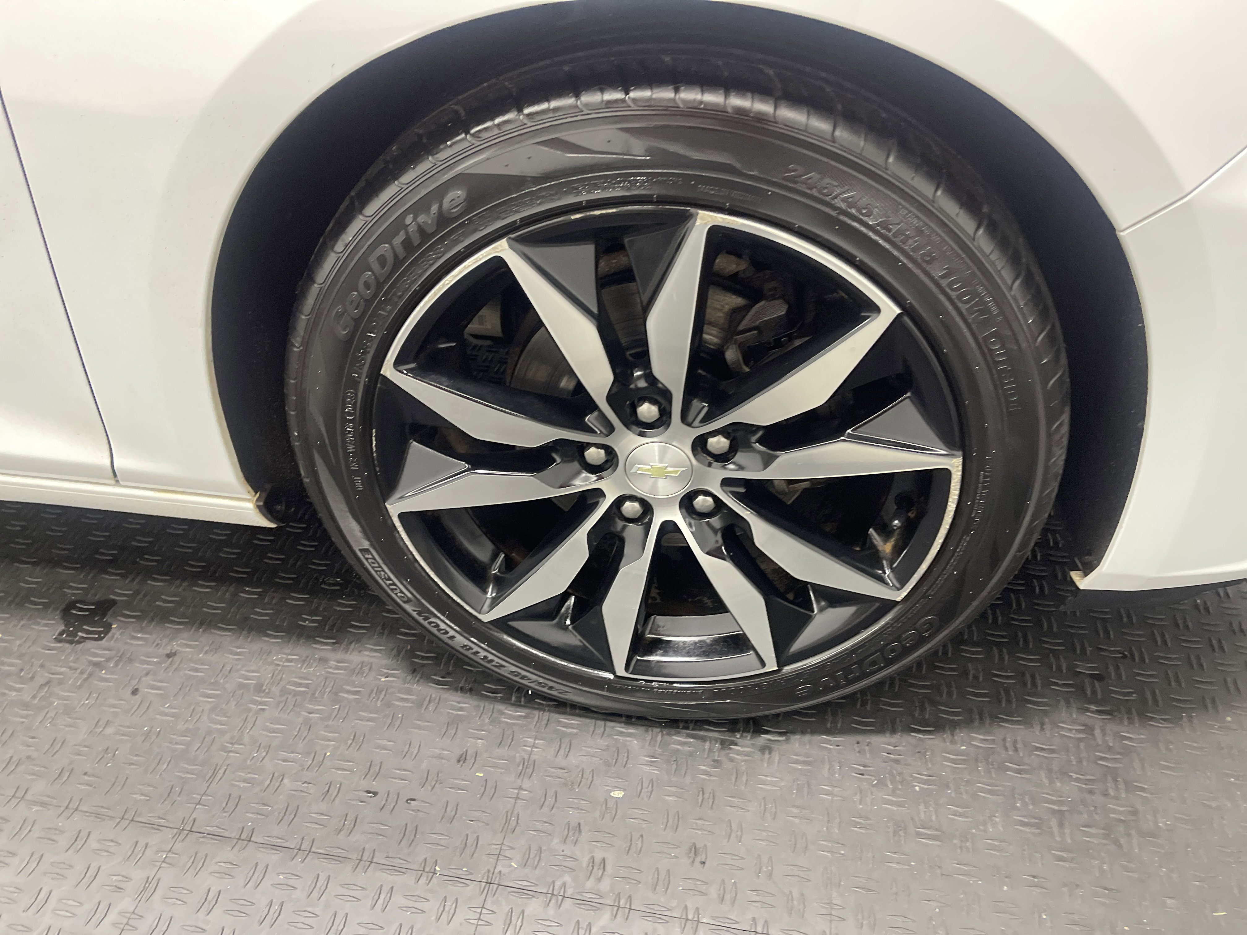 Used 2018 Chevrolet Malibu LT FWD image 27