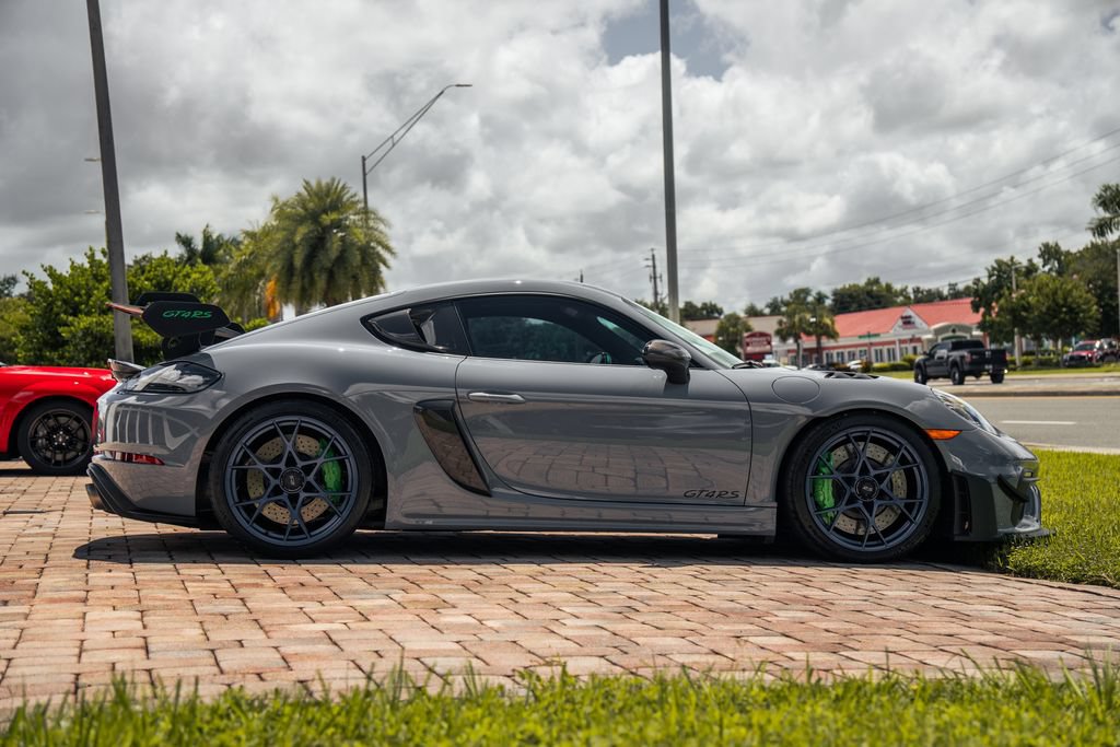 Used 2023 Porsche 718 Cayman GT4 RS RWD image 6