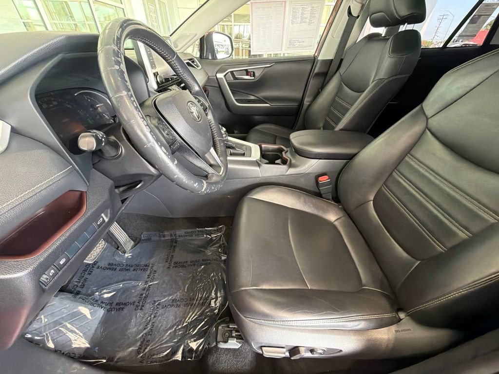 Certified 2019 Toyota RAV4 Limited w/ Carpet Mat Package FWD image 20