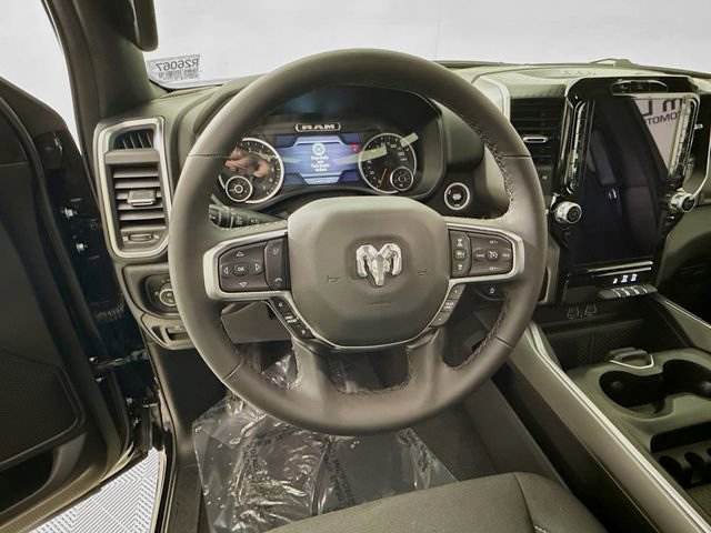 New 2026 RAM 1500 Big Horn AWD/4WD image 11
