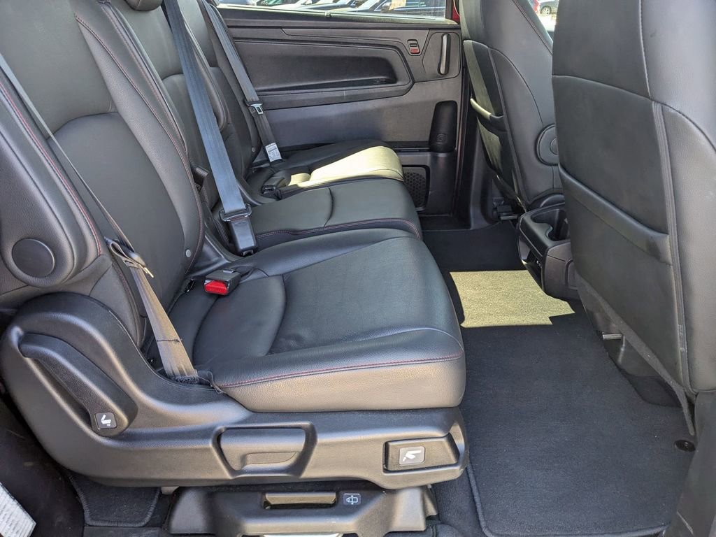 Used 2025 Honda Odyssey Sport-L image 28