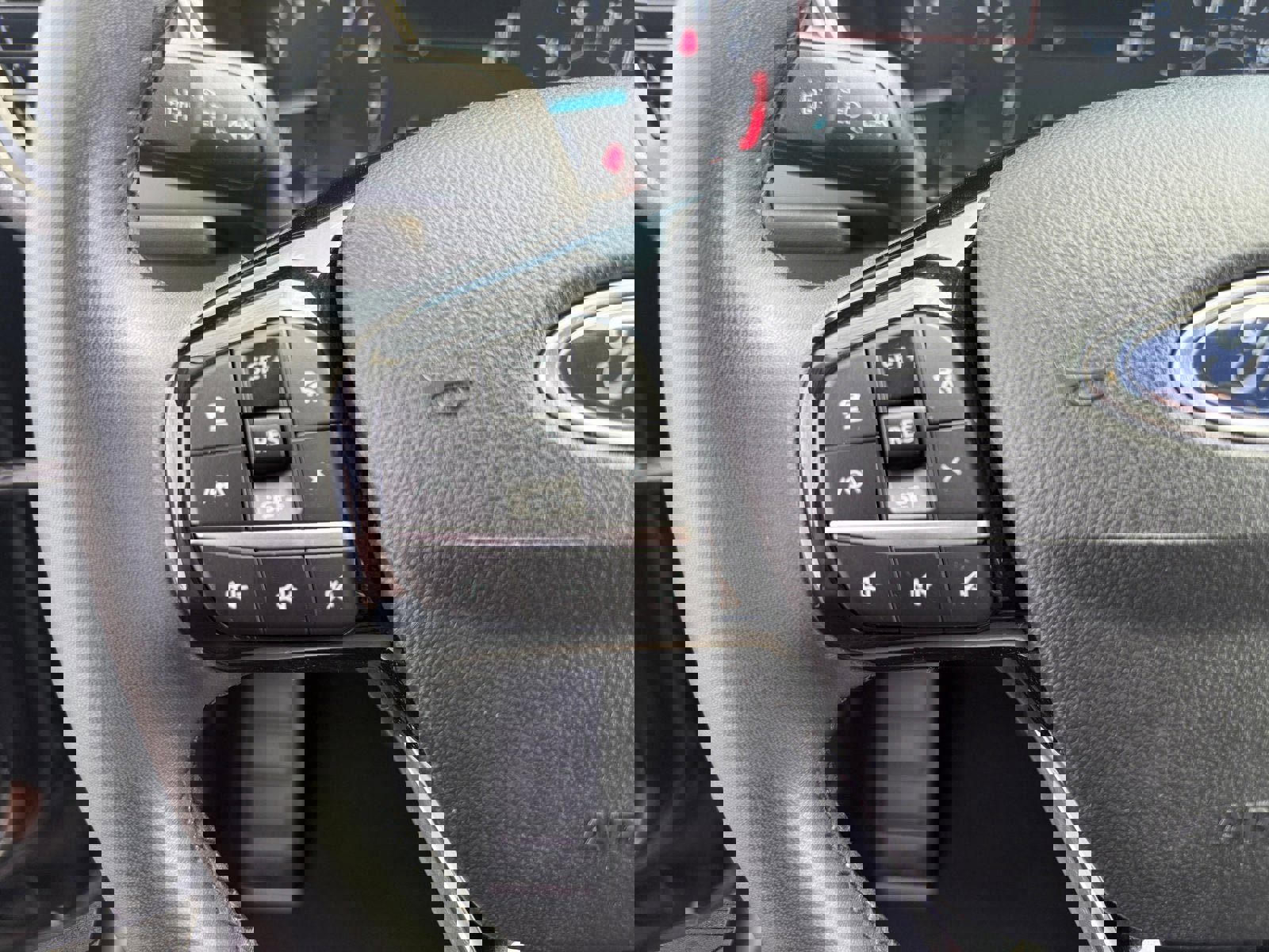 Certified 2022 Ford Escape SE w/ Cold Weather Package image 14