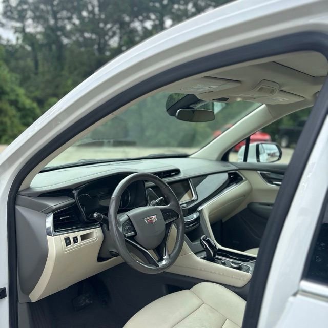 Used 2022 Cadillac XT6 Premium Luxury AWD/4WD image 25