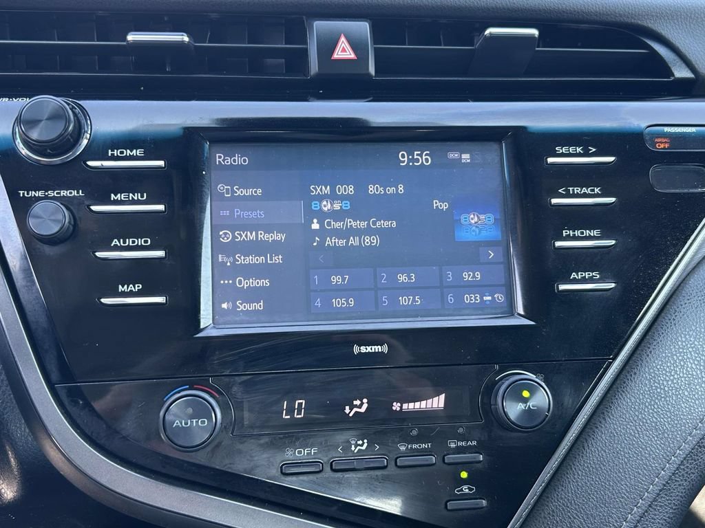 Used 2020 Toyota Camry SE FWD image 20