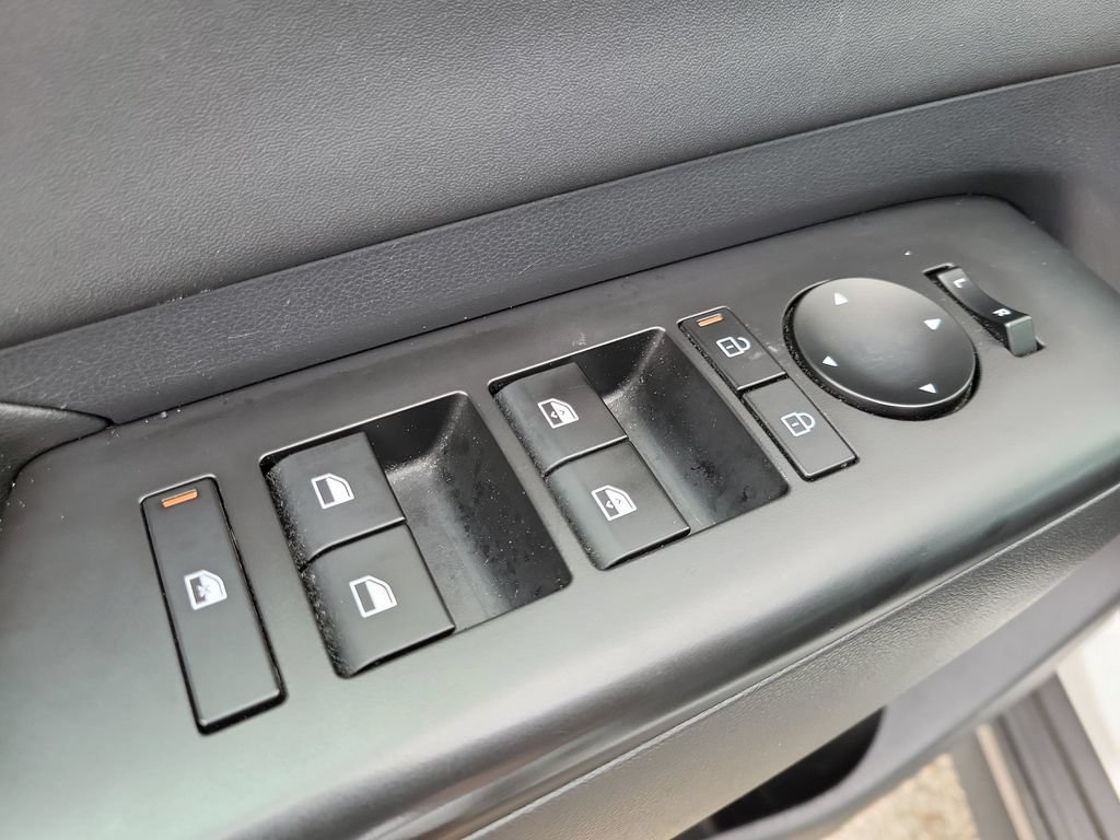 Used 2024 Hyundai Kona N Line FWD image 17
