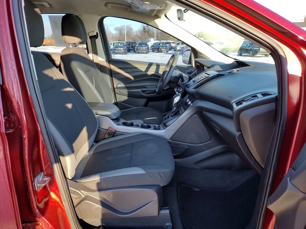 Used 2015 Ford Escape S image 9