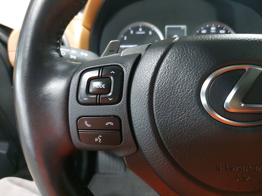 Used 2022 Lexus IS 300 AWD w/ Comfort Package image 16