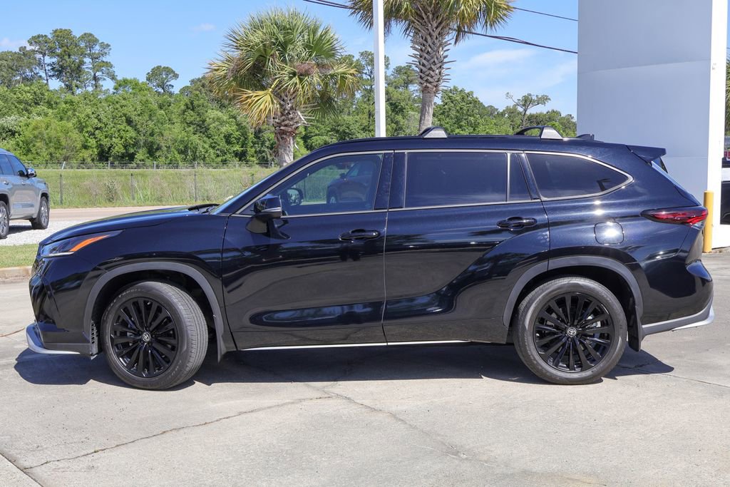 Used 2024 Toyota Highlander XSE FWD image 30