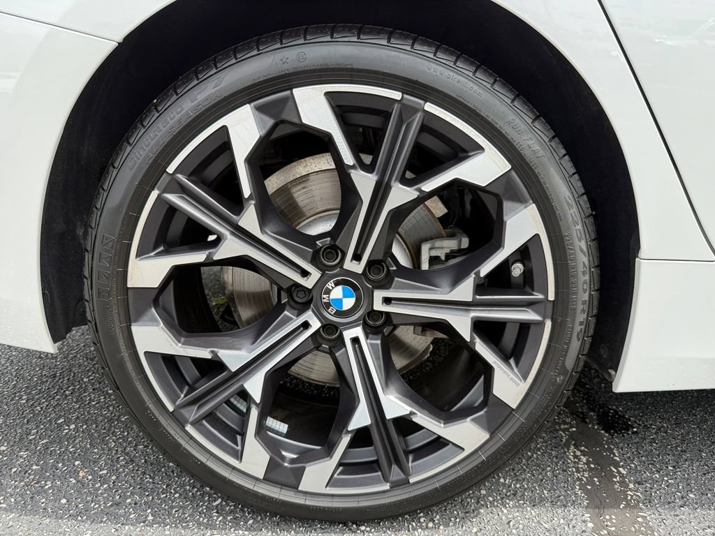 Used 2026 BMW 330i xDrive Sedan AWD/4WD image 17