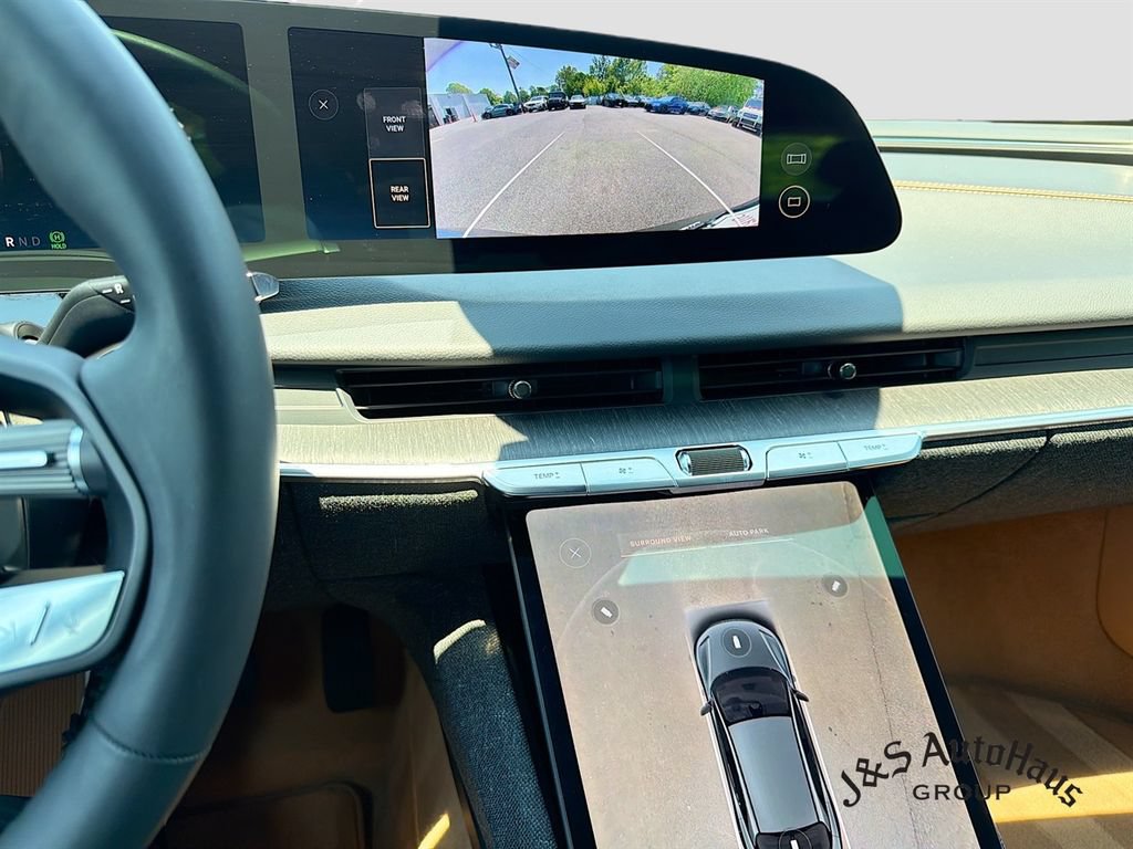 Used 2025 Lucid Air Touring AWD/4WD image 19