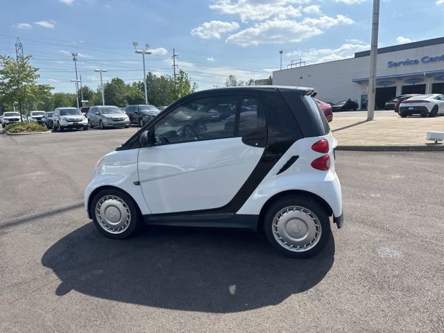 Used 2015 smart fortwo pure RWD image 16