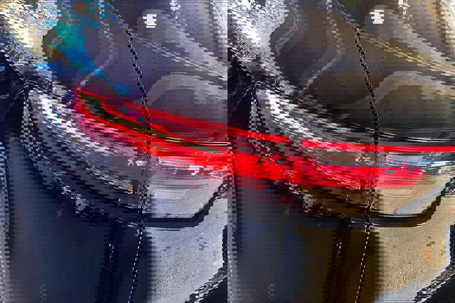 Used 2020 Porsche Cayenne S image 28