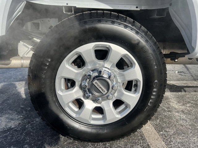 Used 2024 Ford F250 XLT w/ Snow Plow Prep Package image 38
