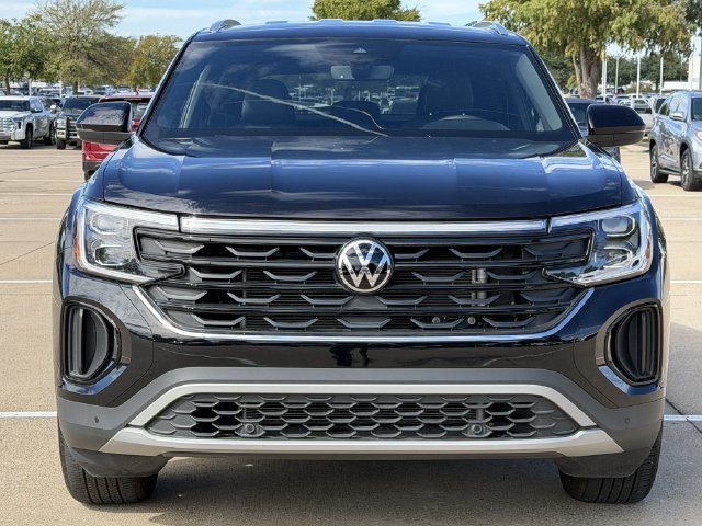 Used 2026 Volkswagen Atlas Cross Sport SE FWD image 8