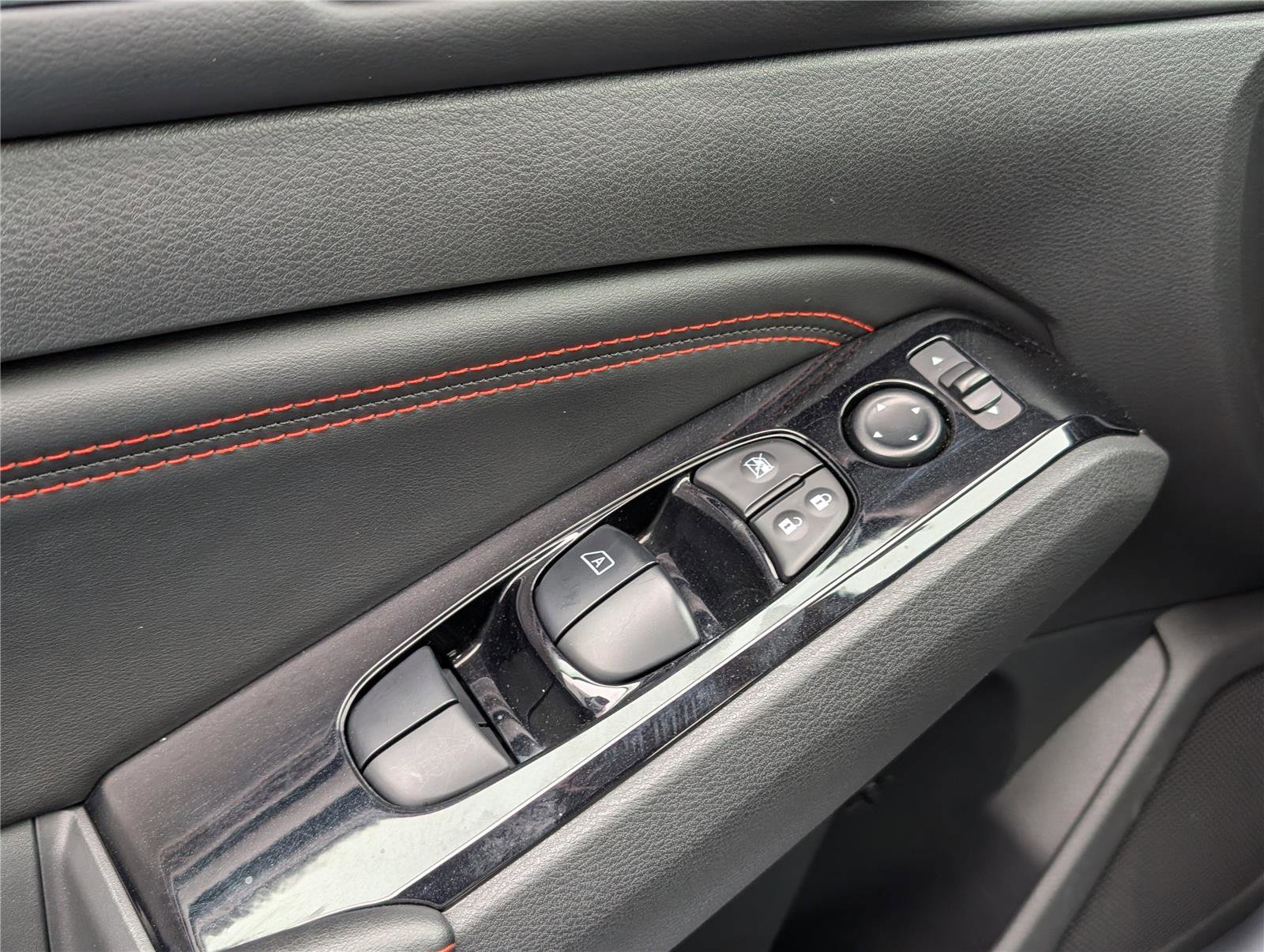 Used 2023 Nissan Altima 2.5 SR image 15