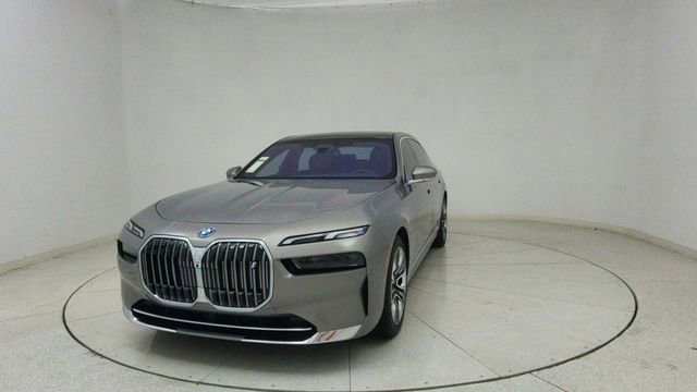 Used 2023 BMW i7 xDrive60 image 66