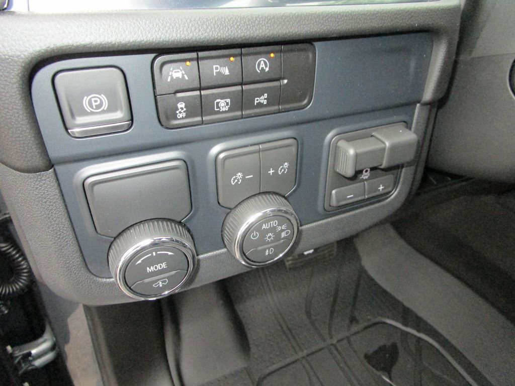 New 2026 Chevrolet Tahoe High Country image 26