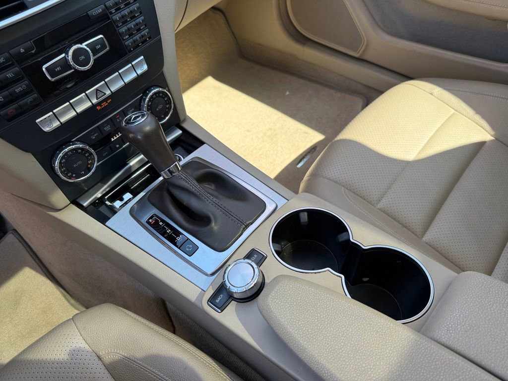 Used 2012 Mercedes-Benz C 250 Coupe image 19