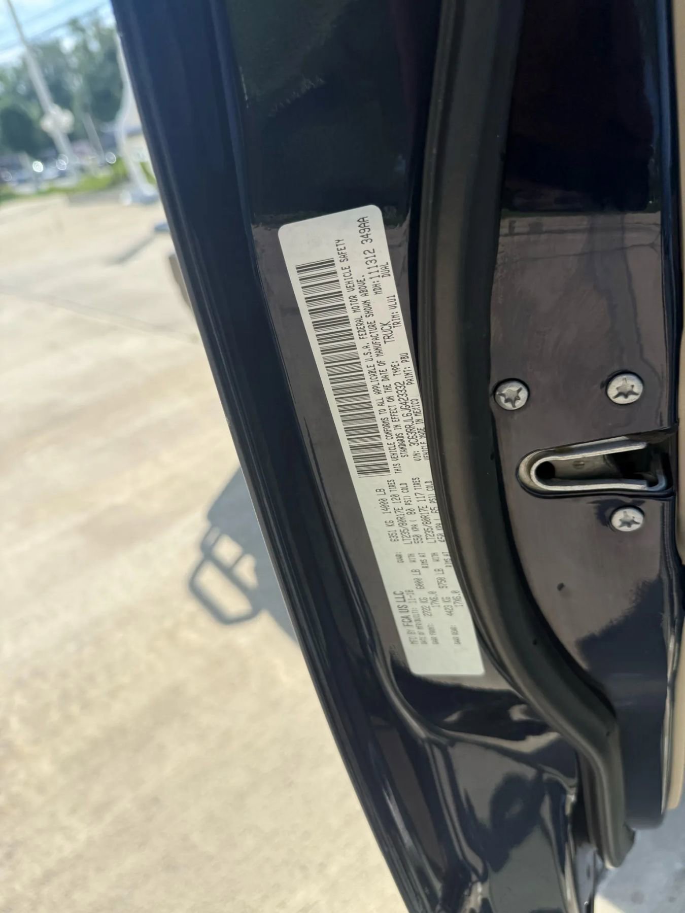 Used 2018 RAM 3500 Laramie image 29