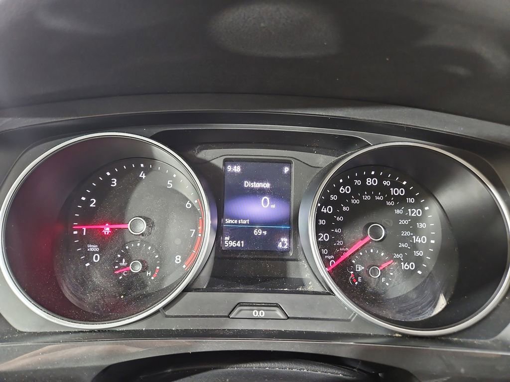 Used 2018 Volkswagen Tiguan SE FWD image 15
