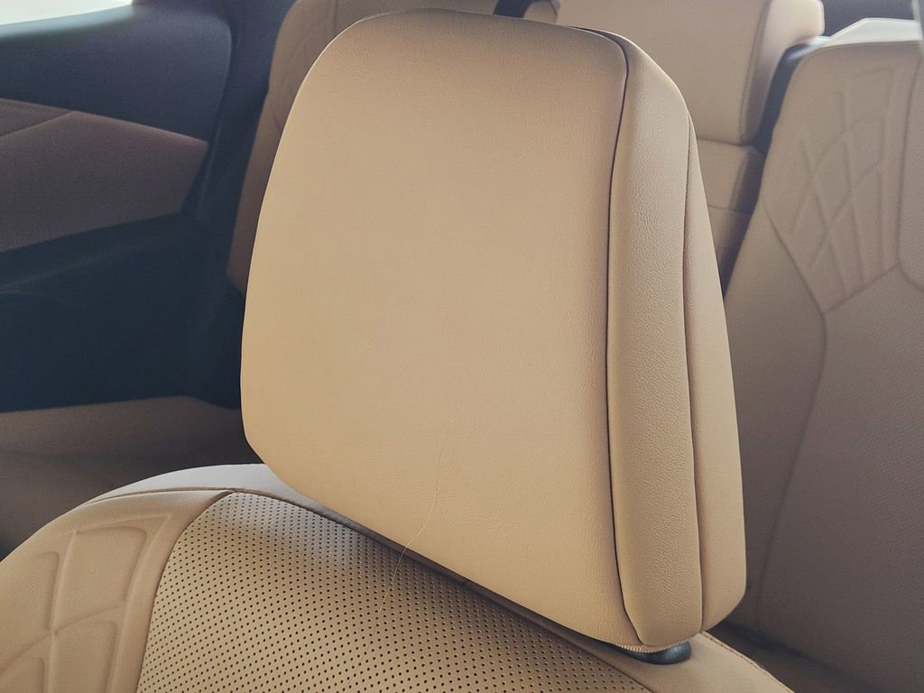 Used 2025 Lexus RX 350 Premium w/ Accessory Package (Z1) image 24