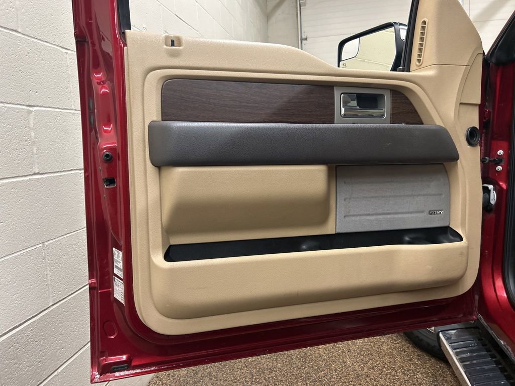 Used 2013 Ford F150 Lariat w/ Luxury Equipment Group image 11