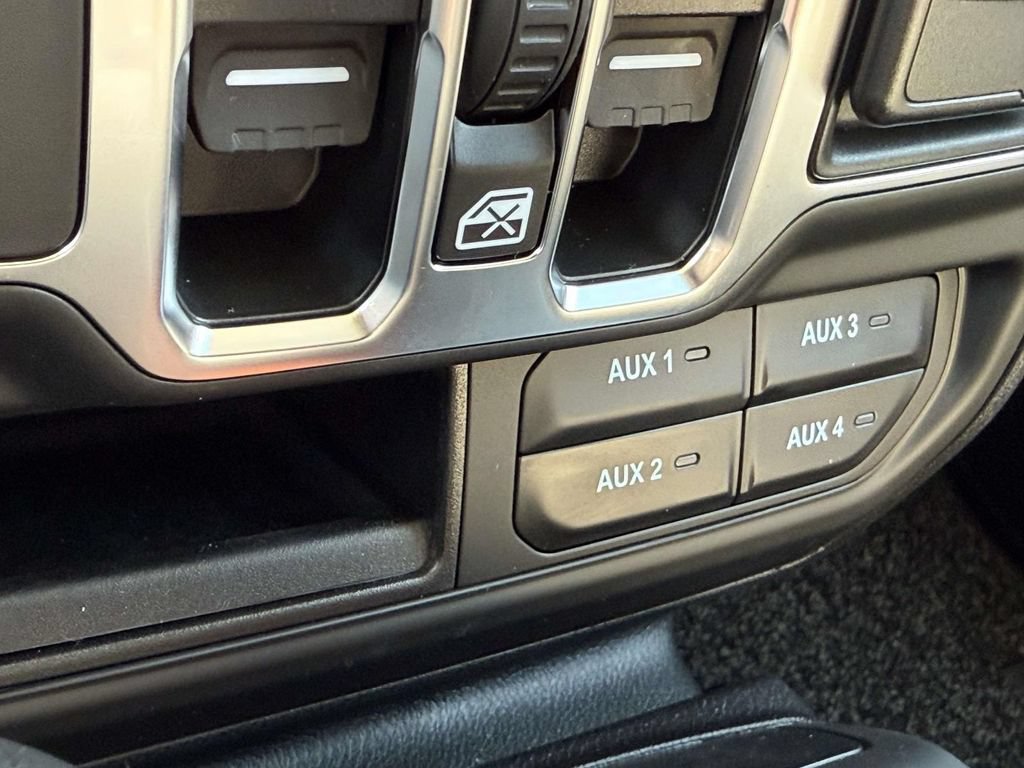 New 2026 Jeep Gladiator Sport AWD/4WD image 30