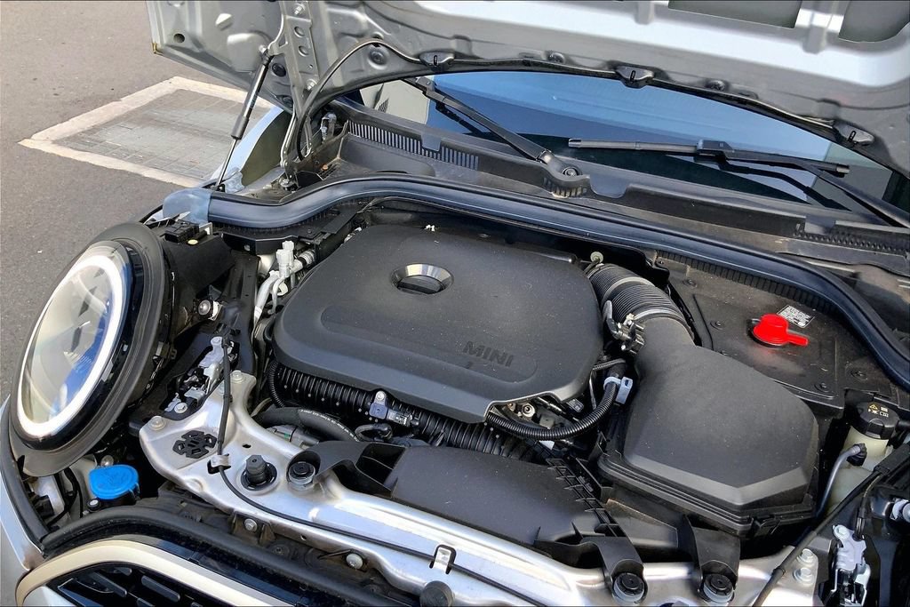 Certified 2025 MINI Cooper S FWD image 32